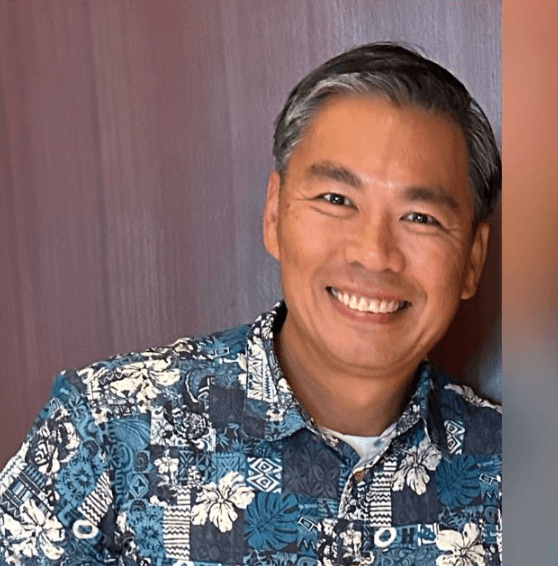 Dr. Kenny Su