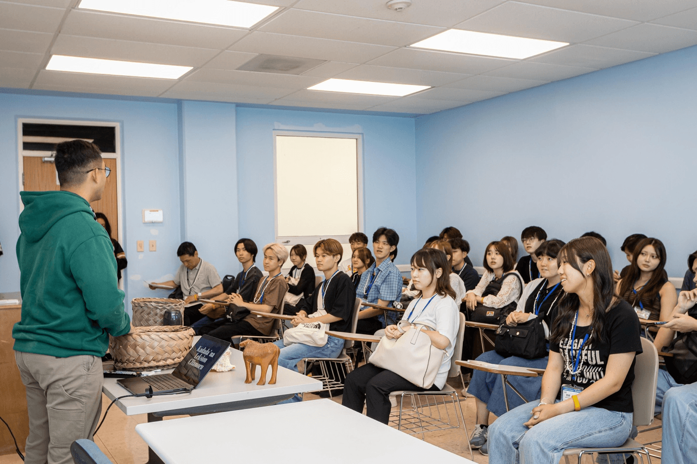 Meikai University students from Japan at the University of Guam.