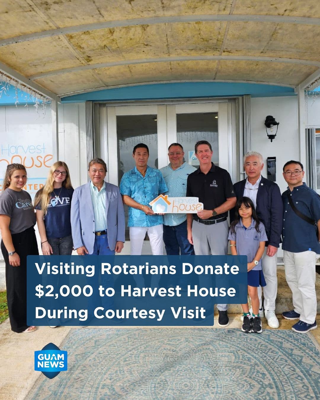 Tachikawa Rotarians pay holiday visit to Harvest House