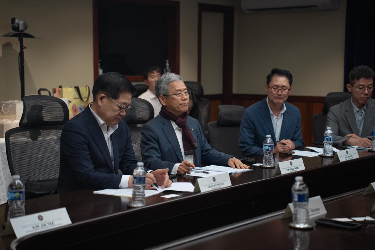 South Korean utility chief thanks Guam leaders